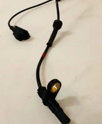 Land Rover Evoque I ABS rear brake sensor GJ322C190AA