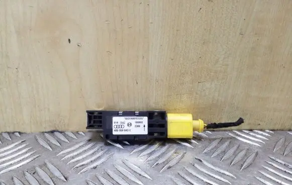 Audi A6 S6 C5 4B Airbag deployment crash/impact sensor 4B0959643C