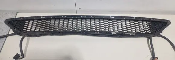 Hyundai Tucson TL Front bumper lower grill 86561D7000
