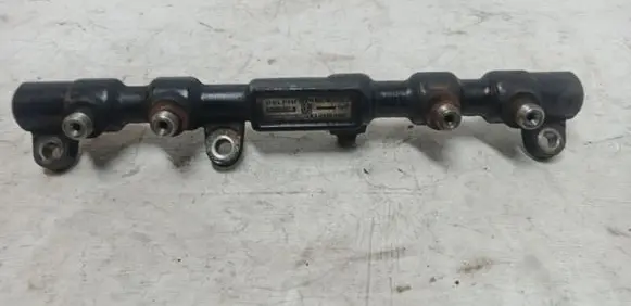 Ford Mondeo Mk III Fuel main line pipe 2S7Q9D280AE R9144Z050B