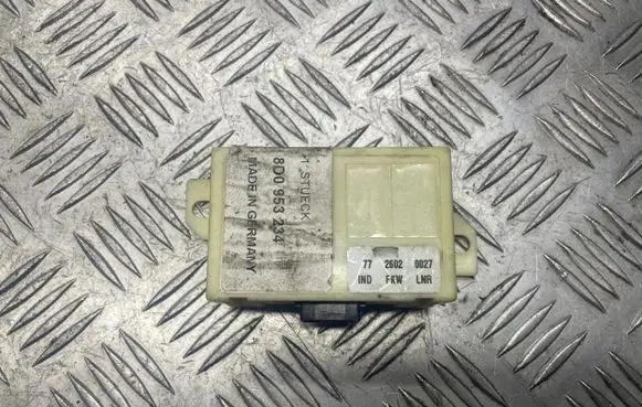 Audi A4 S4 B5 8D Immobilizer control unit/module 8D0953234