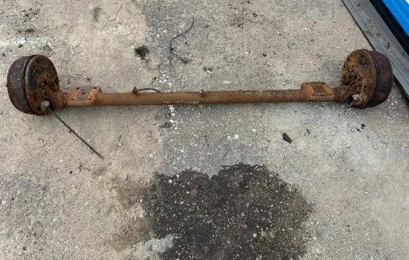 Opel Movano A Rear axle beam 