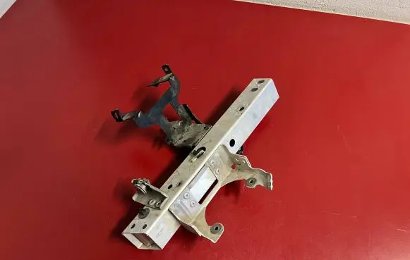 BMW i3 Front bumper cross member 2220760 A0004140585 D5227076000