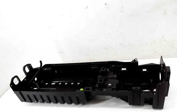 Battery box tray