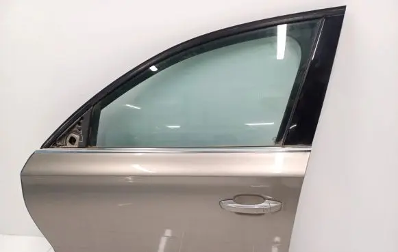 Audi A8 S8 D4 4H Front door 4H0831051B