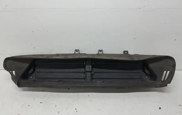 Volvo V40 Intercooler air guide/duct channel 31455707 31402679