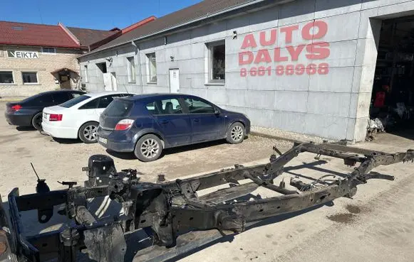 Mitsubishi L200 Frame 