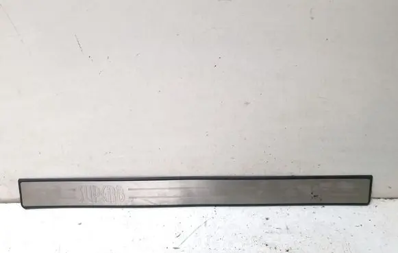 Skoda Superb B5 (3U) Front sill trim cover 3U0853558H