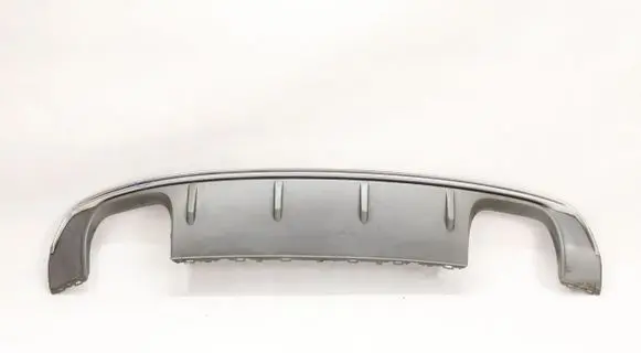 Front bumper lip