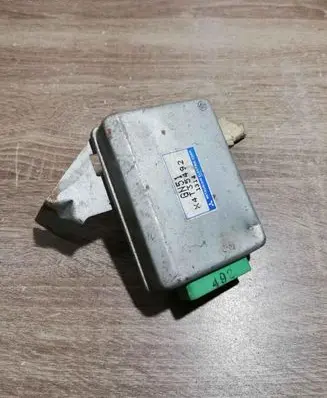 Mazda 626 Gearbox control unit/module X4T35492