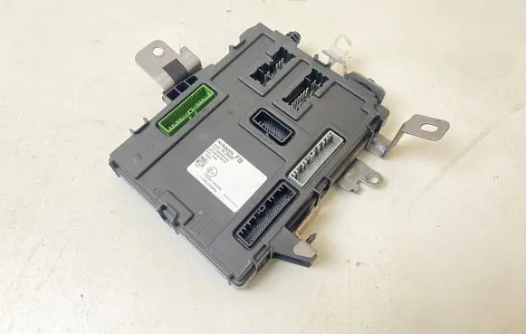 Nissan Qashqai Comfort/convenience module 284B14CB5B 4CB5B 16773654851639