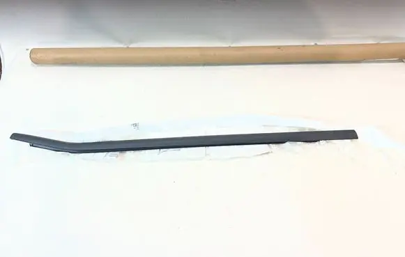 Citroen C3 Aircross Rear door glass trim molding 39126277