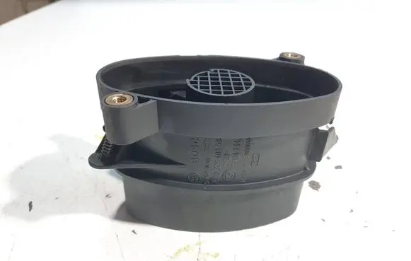 BMW 7 E65 E66 Mass air flow meter 7788744 0928400504 1362