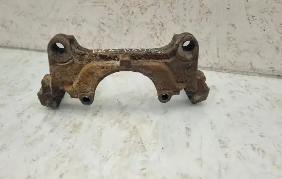 Volkswagen PASSAT B6 Front Brake Caliper Pad/Carrier 
