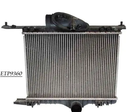Nissan Almera Tino Intercooler radiator ETP9360