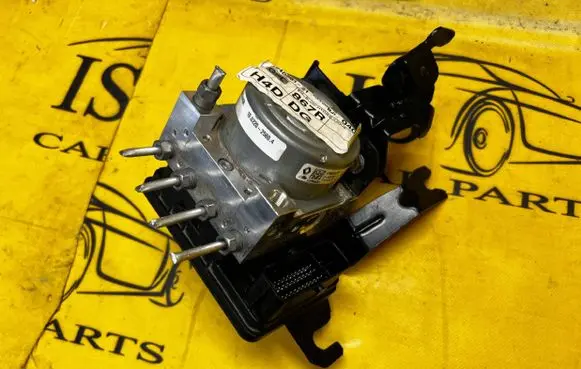 Dacia Sandero III ABS Pump 476606446R 476602867R