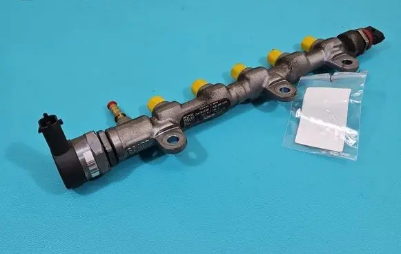 Fuel main line pipe