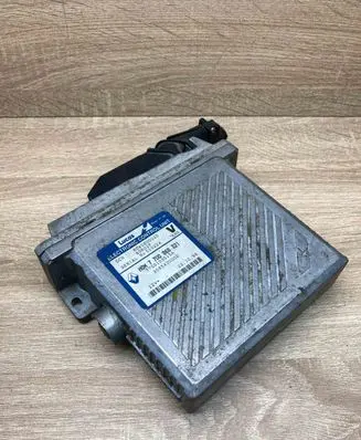 Volvo S40, V40 Engine control unit/module ECU 7700868321 7700103515A