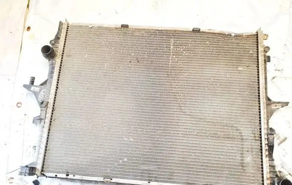 Coolant radiator