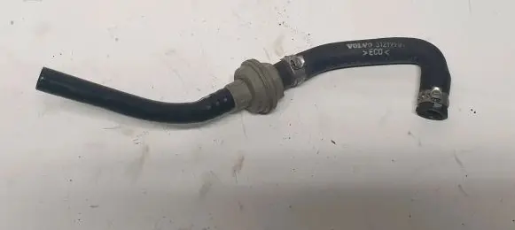 Volvo S60 Breather/breather pipe/hose 31219901 14153