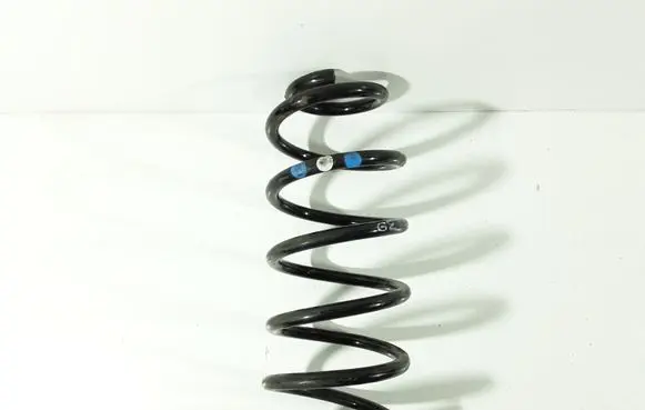 Toyota Auris 150 Rear coil spring