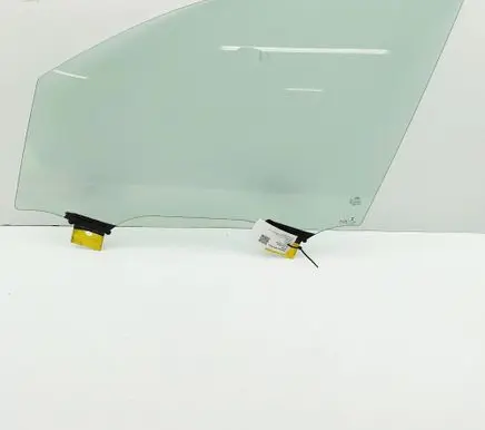 Audi Q7 4M Front door window glass four-door 4M0845021