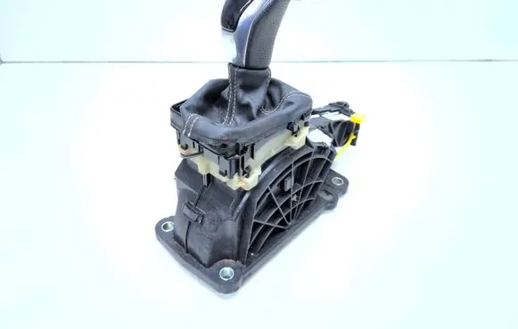 Volvo XC60 Gear shifter/selector 31437813