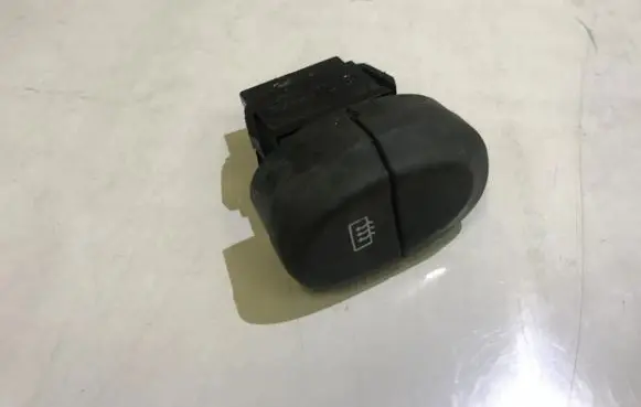 Renault Scenic I Windscreen/window heater switch 432965B