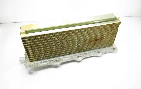 Volkswagen Golf VII Intercooler radiator 04E145749B
