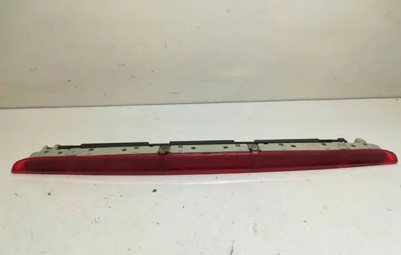 Audi A6 S6 C6 4F Third/center stoplight 0315870