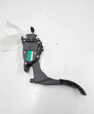 Volkswagen Polo IV 9N3 Accelerator throttle pedal 6Q1721503C