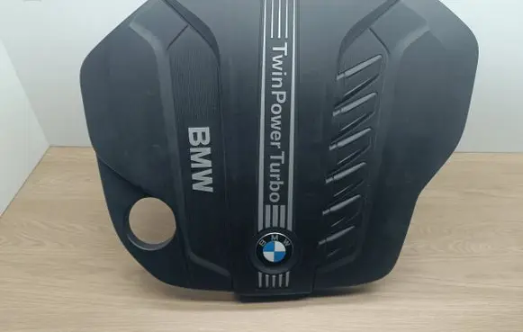 BMW X5 E70 Engine cover (trim) 7812061 110203104105