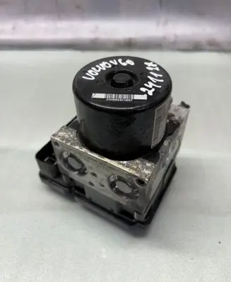 Volvo V60 ABS Pump 31423348