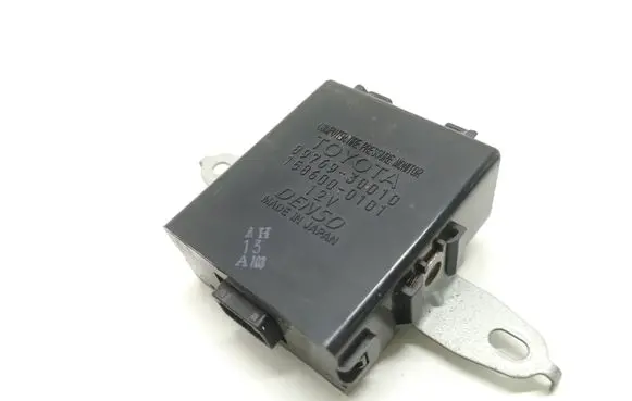 Lexus GS 300 350 430 450H Other control units/modules 8976930010 1586000101