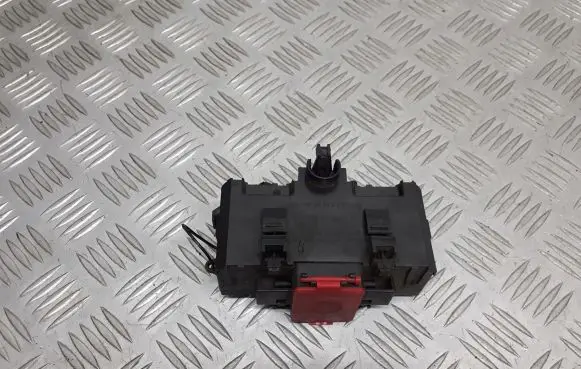 Mercedes-Benz C W203 Fuse A2035450803