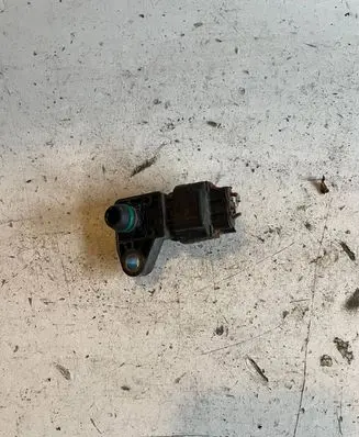 Opel Agila B Air pressure sensor 0261230198