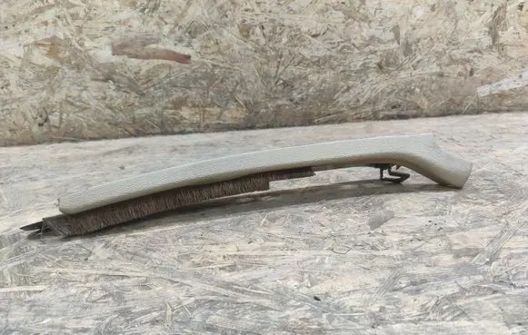 (A) pillar trim