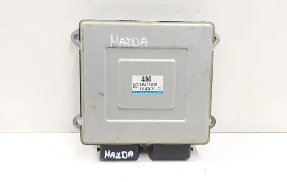 Mazda 3 I Engine control unit/module L3A218881D E6T52297H