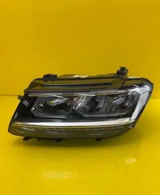 Volkswagen Tiguan Headlight/headlamp 5NB941035D