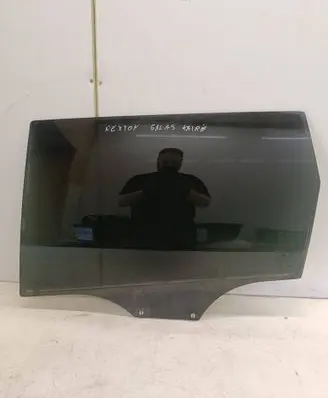 SsangYong Rexton Rear door window glass