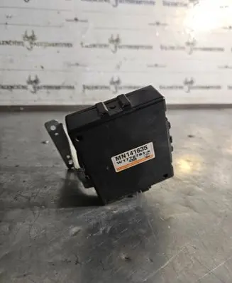 Citroen C-Crosser Parking PDC control unit/module MN141635 9305 W1T76781