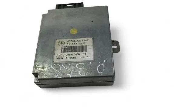 Mercedes-Benz E W211 Bluetooth control unit module A2118202485