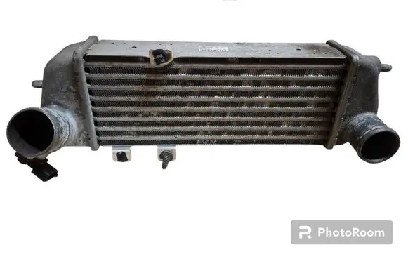 Hyundai i30 Intercooler radiator 282712A610 3930084400