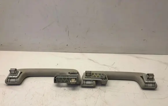 Audi A4 S4 B8 8K Rear interior roof grab handle 8K0857608