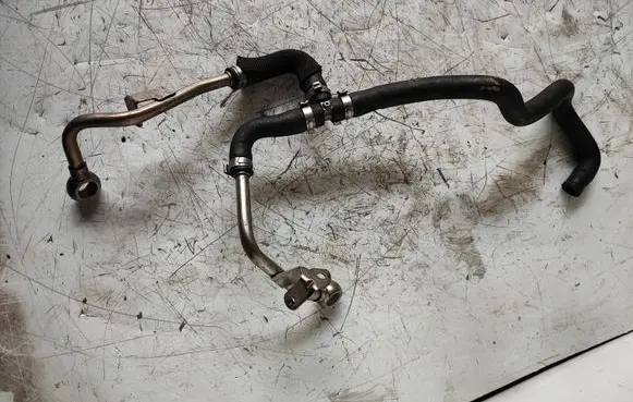 BMW 5 F10 F11 Coolant pipe/hose 11537577014 11537577015
