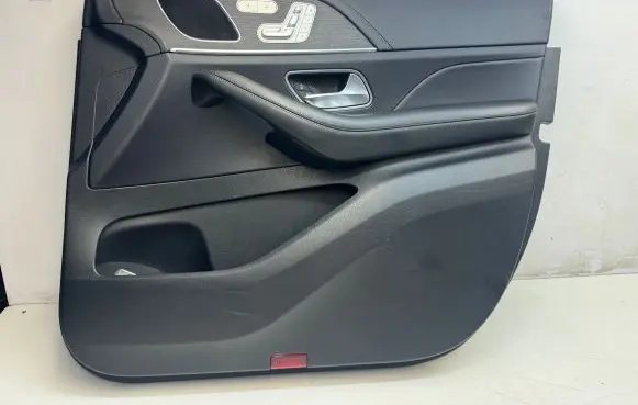 Mercedes-Benz GLE W167 Front door card panel trim A1677276000
