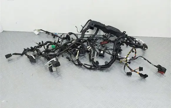 Ford Kuga III Engine installation wiring loom LX6T91LE33989