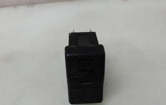 Volkswagen Transporter - Caravelle T4 Windscreen/window heater switch 701959621