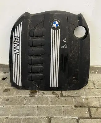 BMW 5 GT F07 Engine cover (trim) 13717800575 D7055