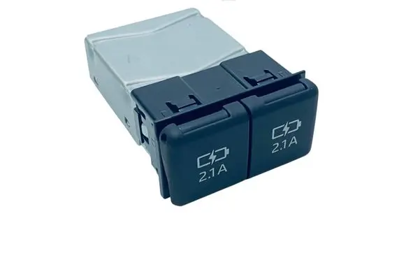 Toyota RAV 4 (XA50) USB socket connector 8553233020